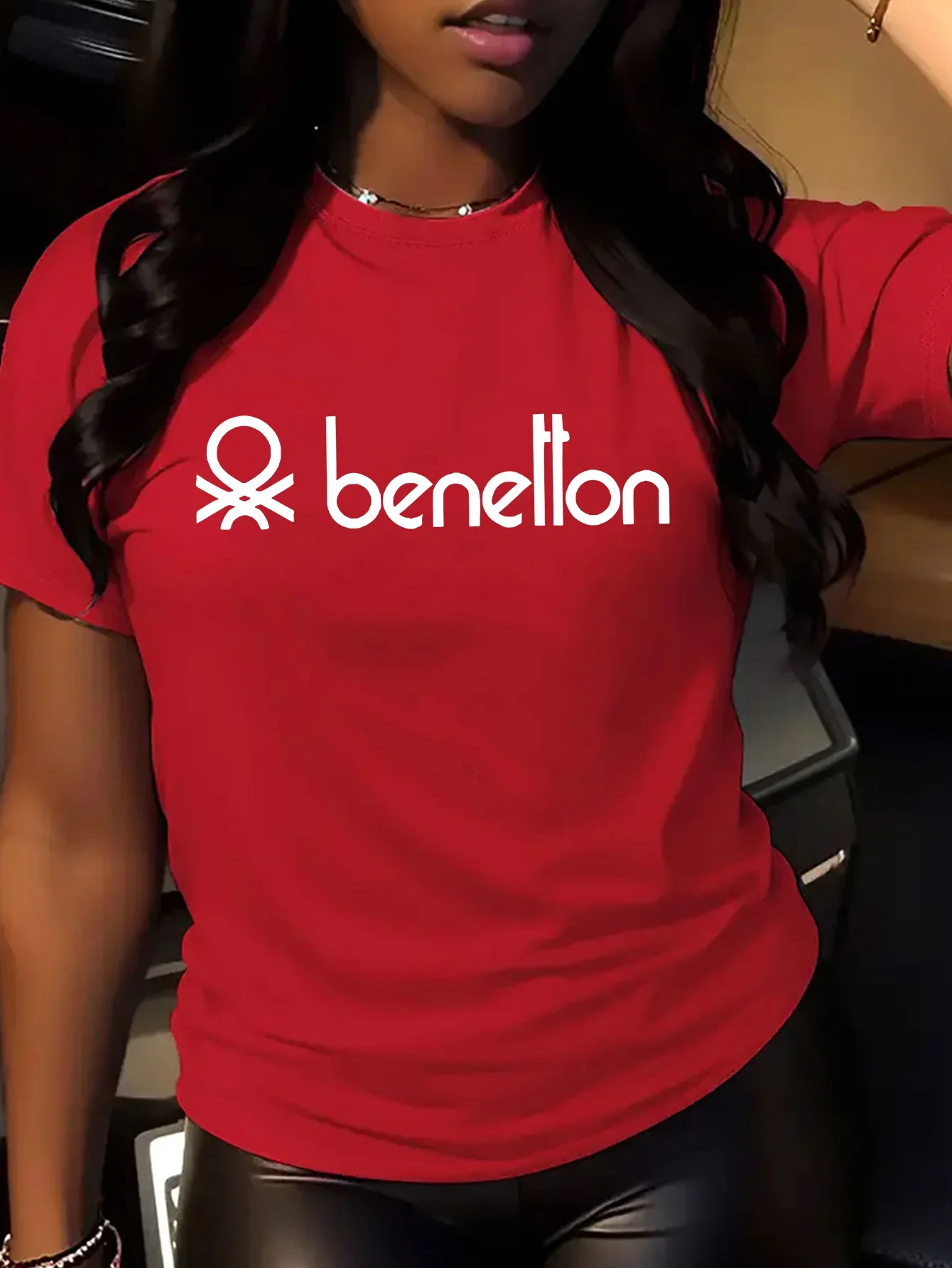 Benelton Graphic Print Women'S - Streetwear Brand Tees ulasan dan harga
